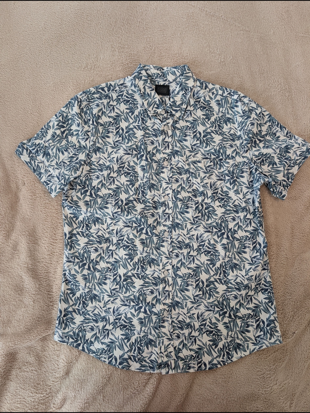 14th and Union Short Sleeve Cotton Buttonup